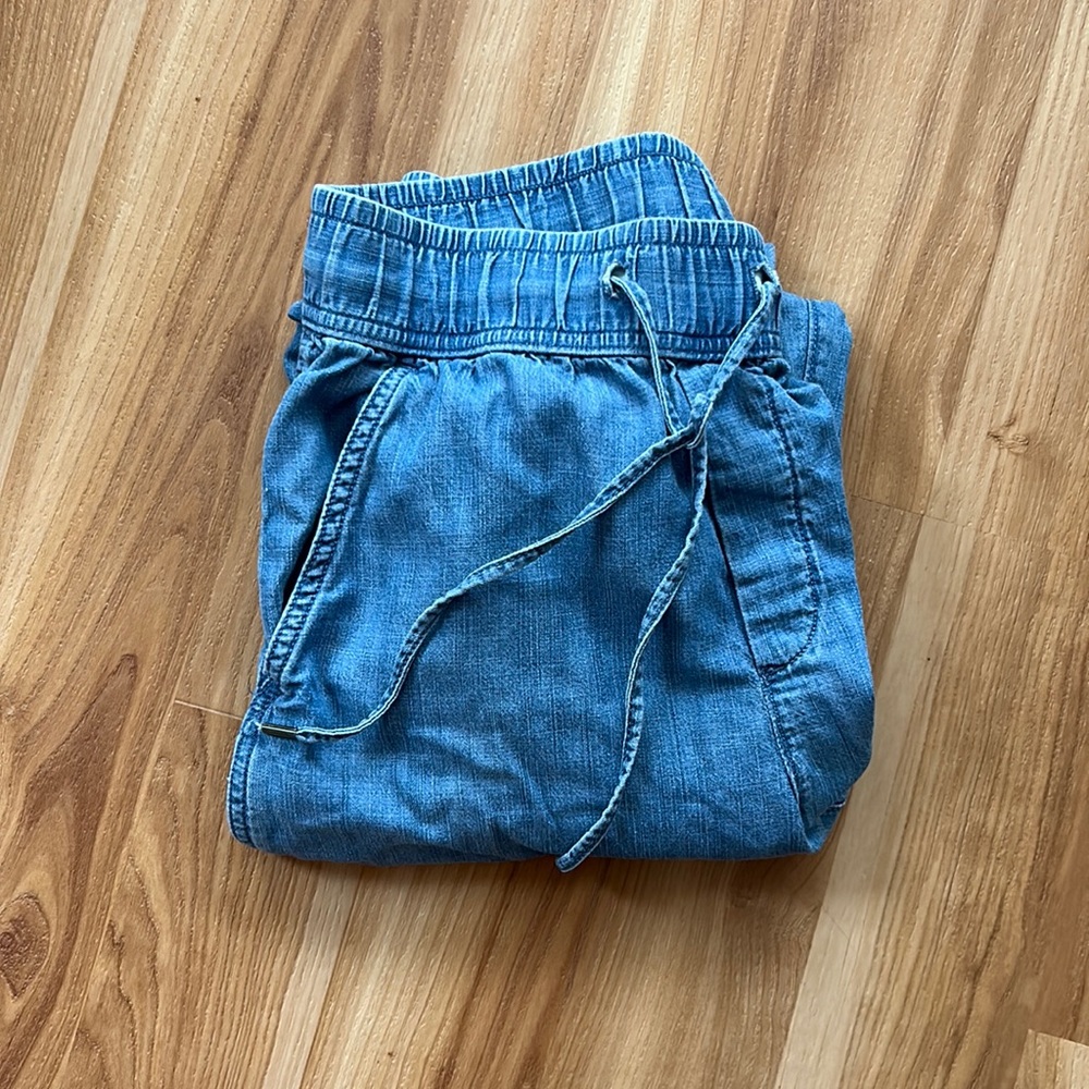 Gap tie-waist pants